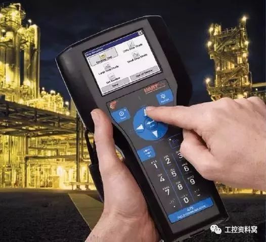 我們是怎樣用HART手操器配置壓力變送器的？